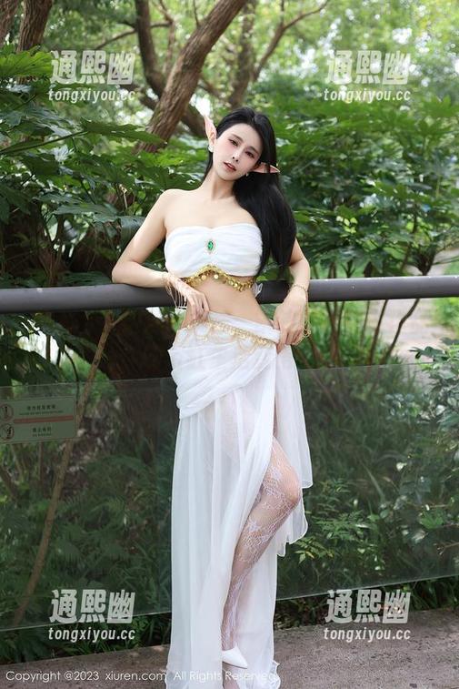 秀人网-凯竹廿十 秀人网 - 泡澡新玩法:凯竹廿十最新作品集,让你的浴缸生活变得十倍有趣!