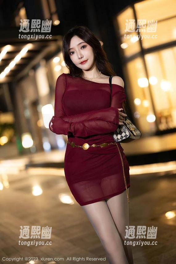 秀人网-颜浅浅Cindy 秀人网 - 私房里的颜浅浅Cindy:体操服之旅,脑子里总有个声音在喊“加油!”