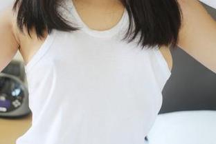 美媛馆 – 等不及了！狐小妖Baby的吊带作品，直接下载让每个人都心痒痒。