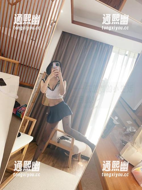 胜利的小生活 微密圈 - 水手裙图集——在胜利的小生活里免费放飞自我!