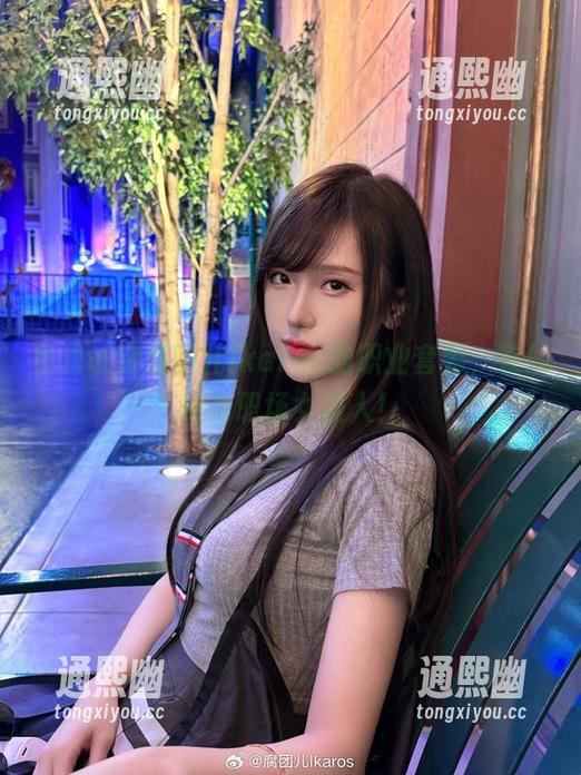 腐团儿Ikaros 免费试穿腐团儿Ikaros的职业套图,在线成为职场女强人!