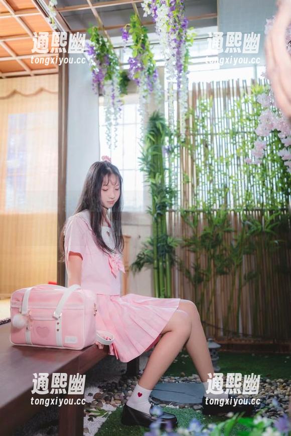 西瓜少女 高清记录下的西瓜少女,日常里的每一个小细节恰到好处