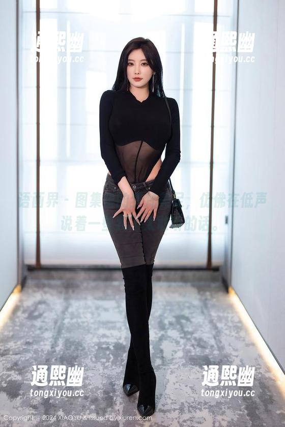 语画界-梦梵 语画界 - 图集里的梦梵美足,仿佛在低声说着一些我不太敢听的话。