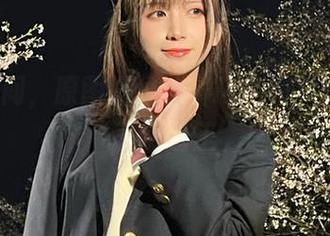 光影之间,原图里贝儿酱Miki的妹妹也是个“表情包王”!