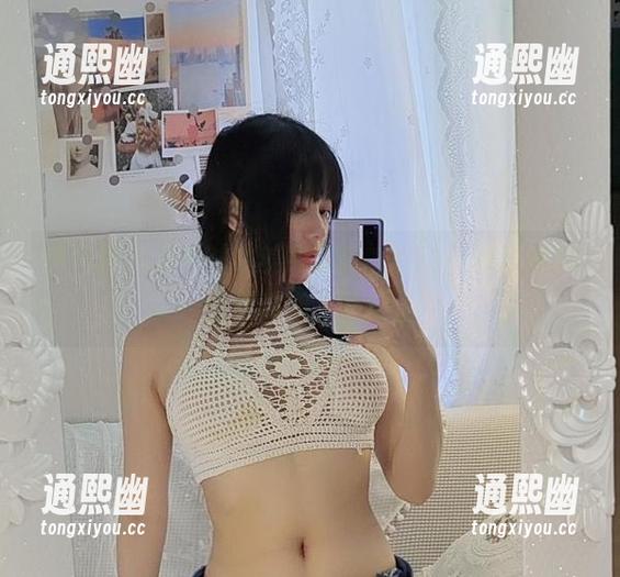阿九从不咕咕 这次阿九从不咕咕的高清内衣cos,可以说超级有味道,啧啧。