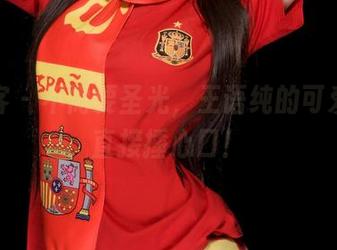 青豆客 – 不需要圣光，王语纯的可爱原图直接捶心口！