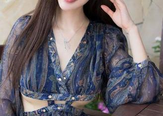 魅妍社 – 妹妹在黄歆苑，写真里的小狂欢和资源大寻找。